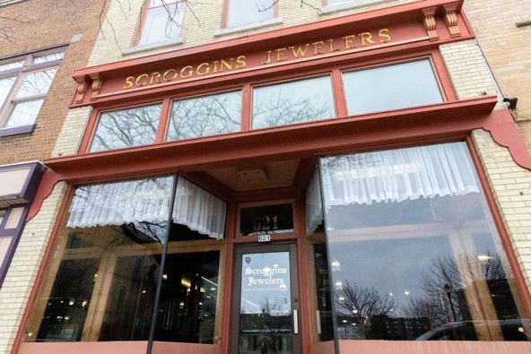 621 N 8th St, Sheboygan, WI 53081